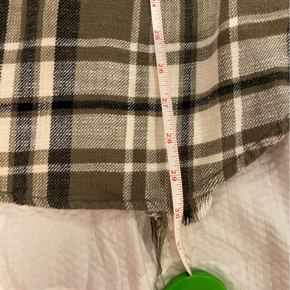 Oversized Plaid and Flannel Distressed Shacket/Button Down Shirt - Picture 6 of 7